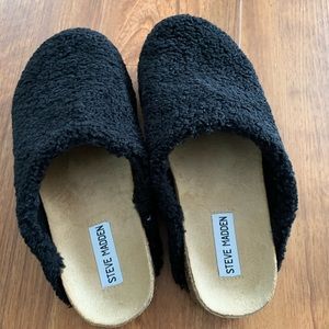 Steve Madden NWOT soft mule clogs
